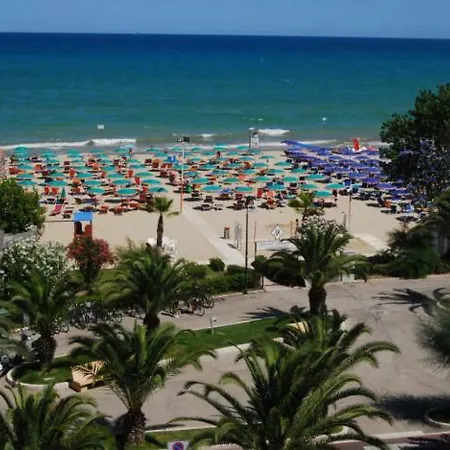 Διαμέρισμα Casa Bella Attico Fronte Mare Con Piscina *