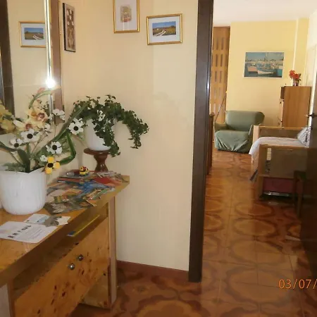 Casa Bella Attico Fronte Mare Con Piscina Alba Adriatica